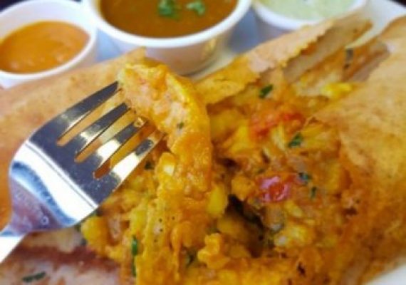 Shrimp Vindaloo Dosa (Hot)